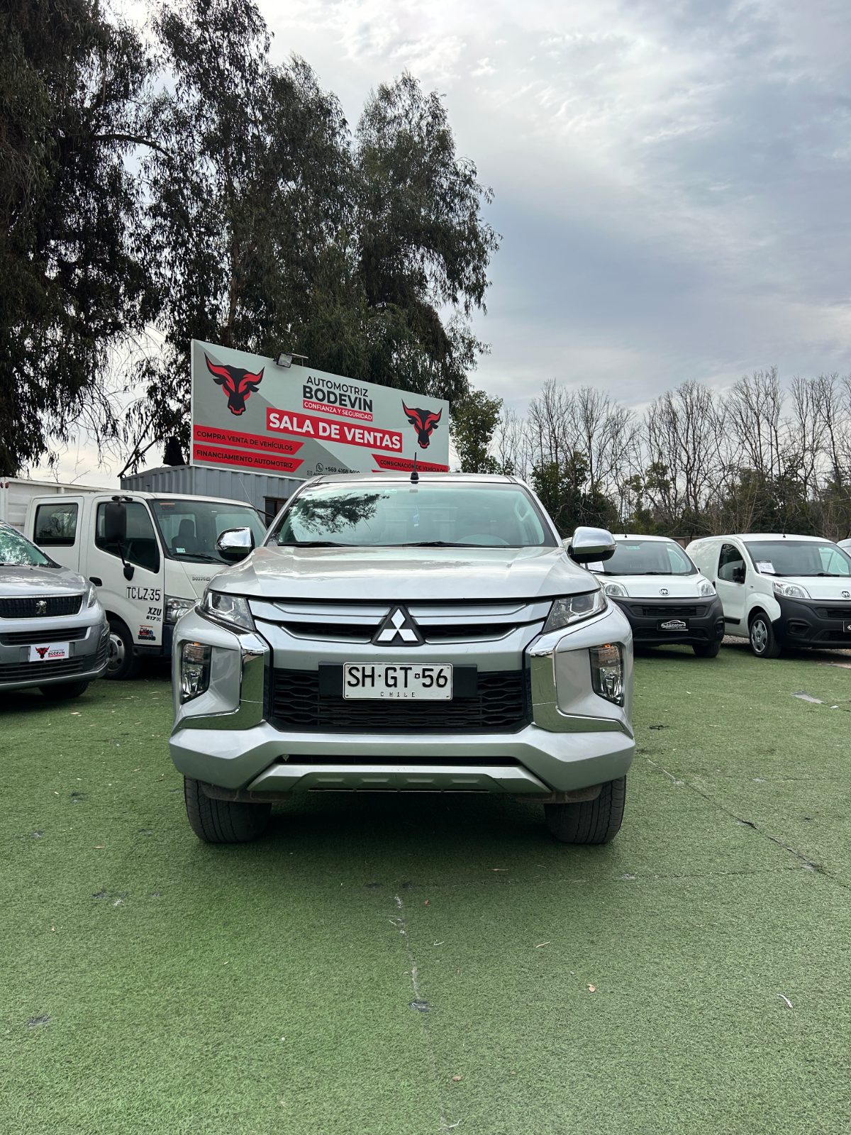 MITSUBISHI L200 DAKAR 4X4 2023 3