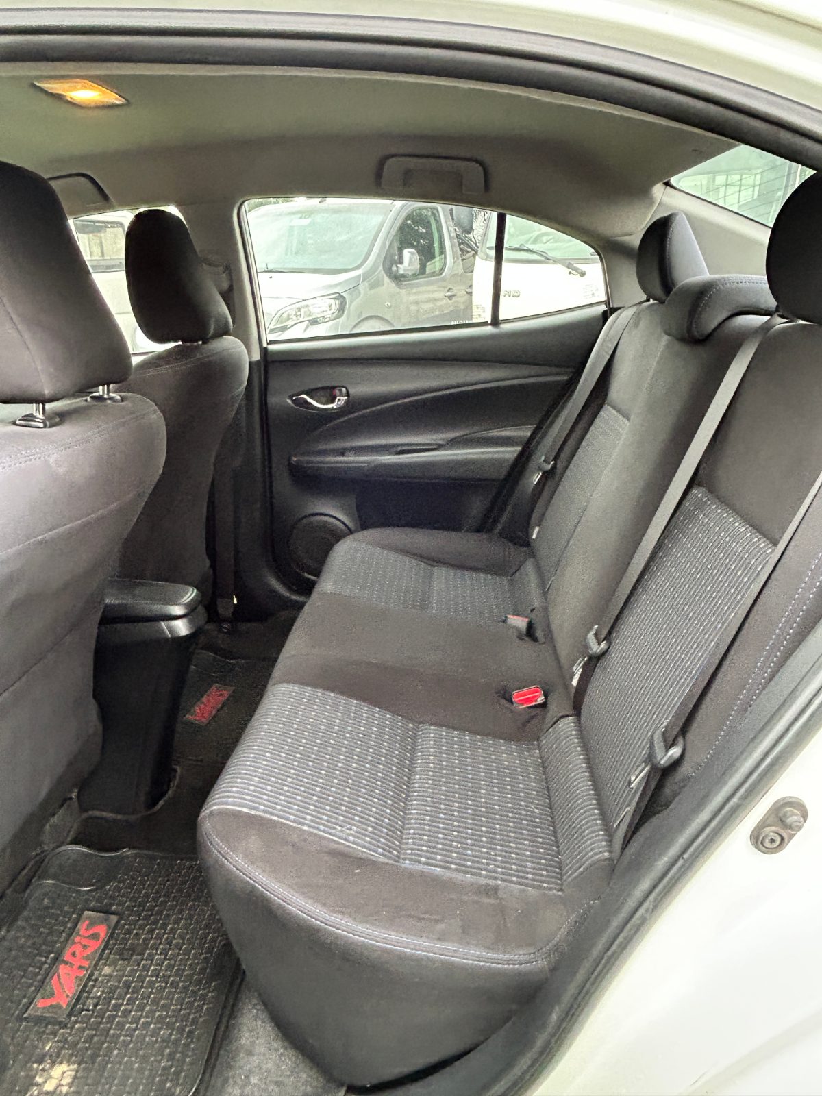 TOYOTA NEW YARIS GLI 2020 8