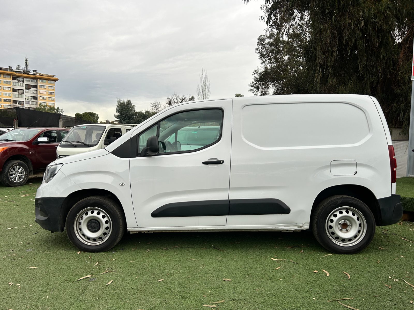 OPEL COMBO 2024 4